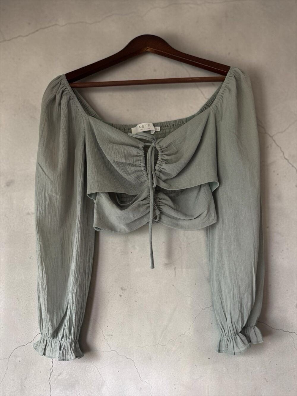 ASTR The Label Dusty Blue Off Shoulder Smocked Puff Sleeve Top Size XS Feminine